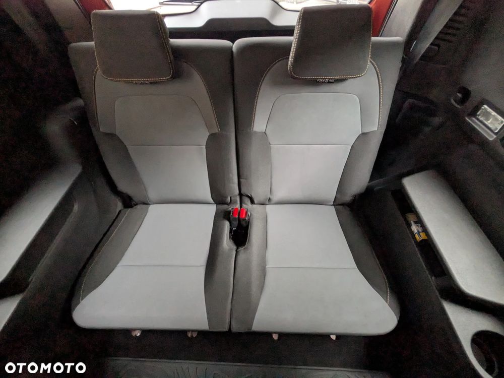 Dacia Jogger 1.0 TCe Extreme 7os - 39