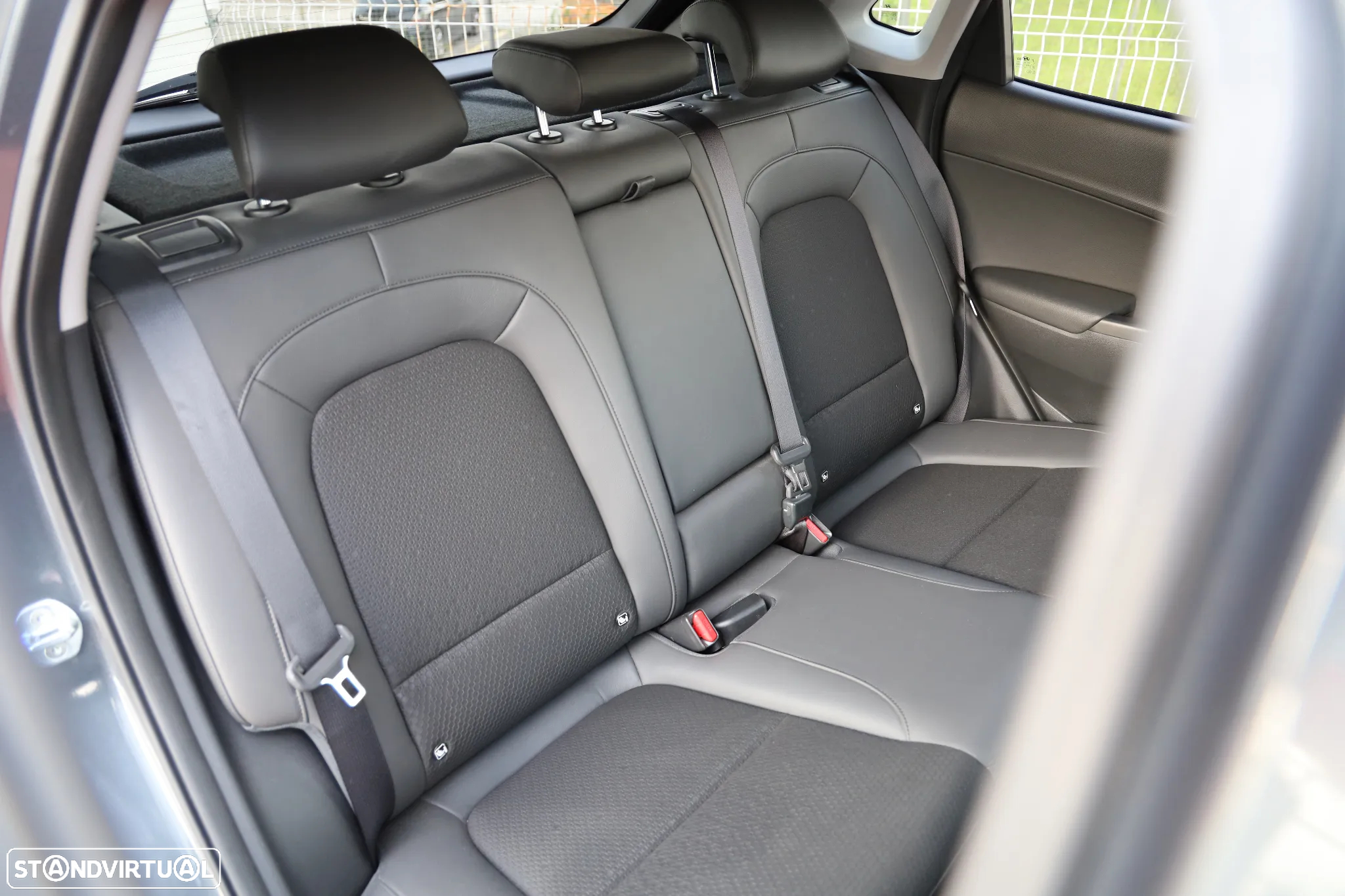Hyundai Kauai EV 64 kWh Premium+LED - 10