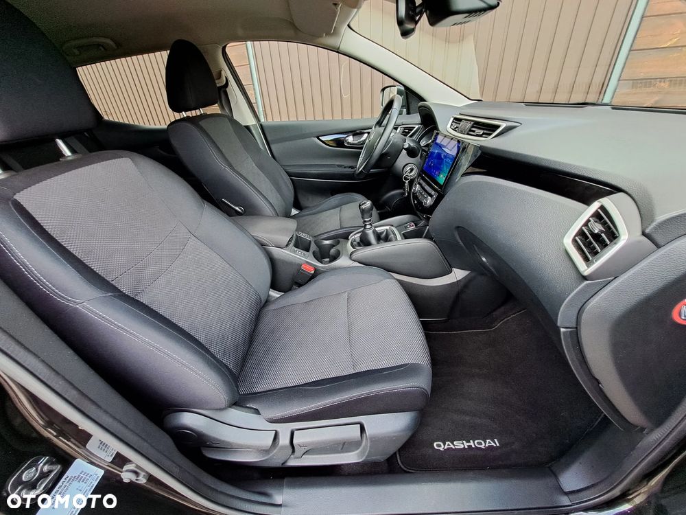 Nissan Qashqai 1.2 DIG-T Acenta EU6 - 33