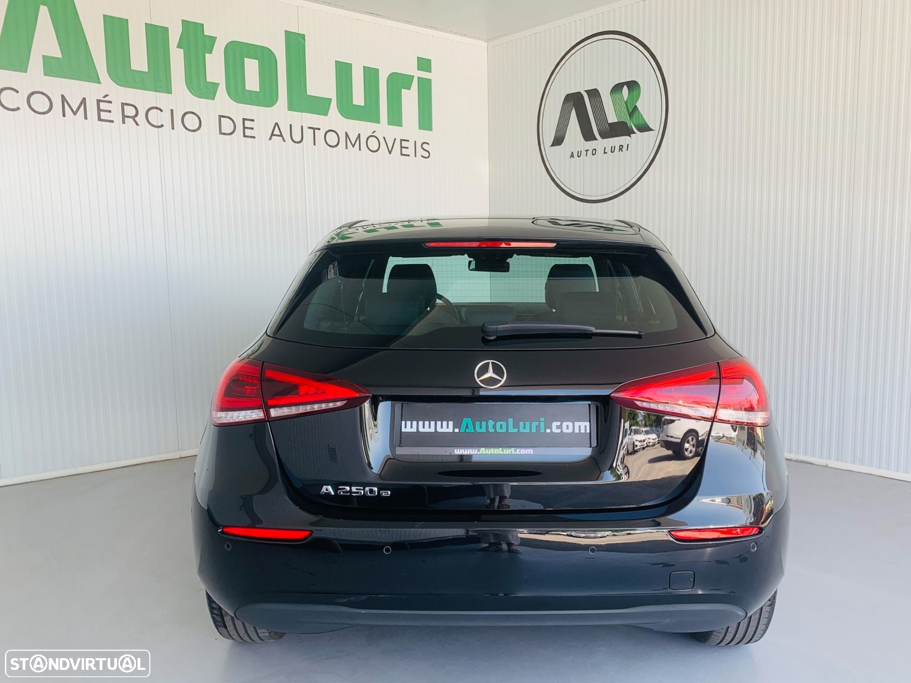 Mercedes-Benz A 250 e Progressive - 3
