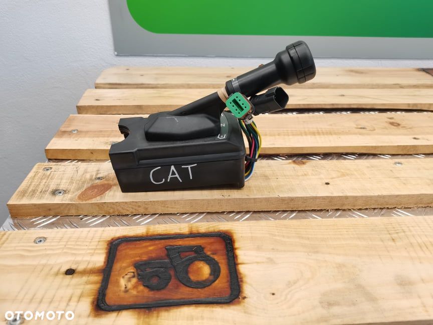 Rewers jazdy Cat 924G - 5