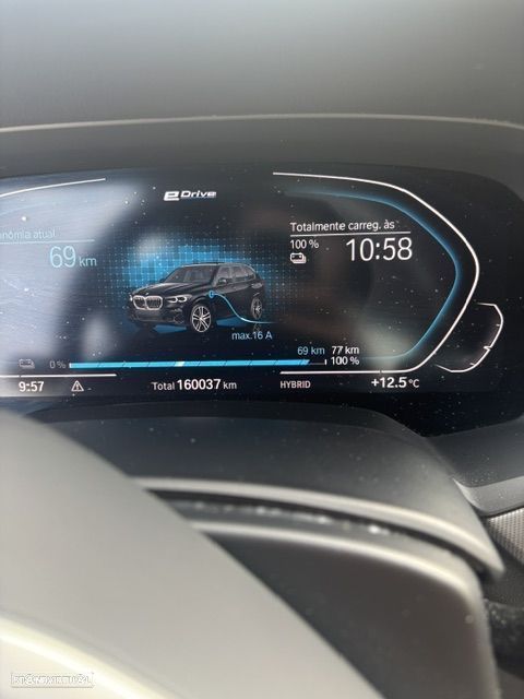 BMW X5 45 e xDrive Pack M - 17