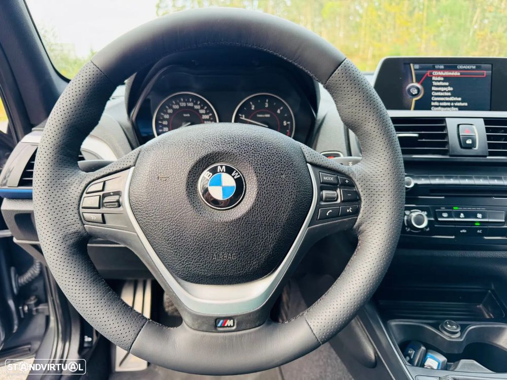 BMW 118 d Pack M - 17