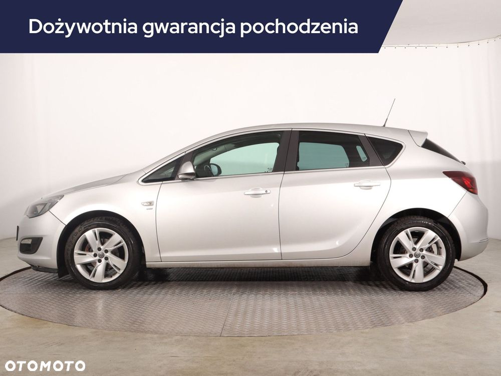 Opel Astra - 4