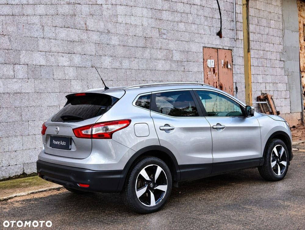 Nissan Qashqai 1.2 DIG-T N-Connecta - 6