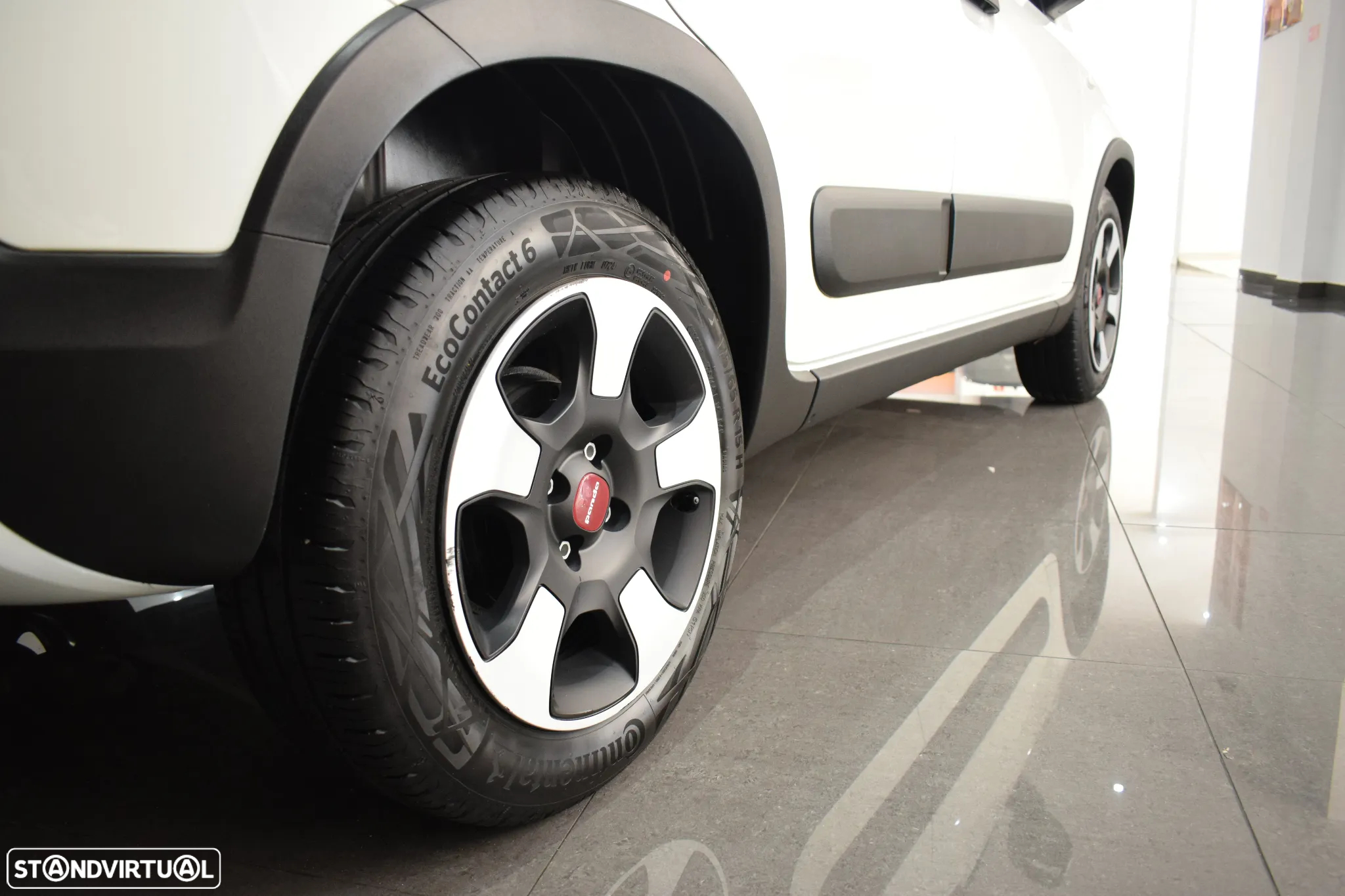 Fiat Panda 1.0 Hybrid Cross - 8