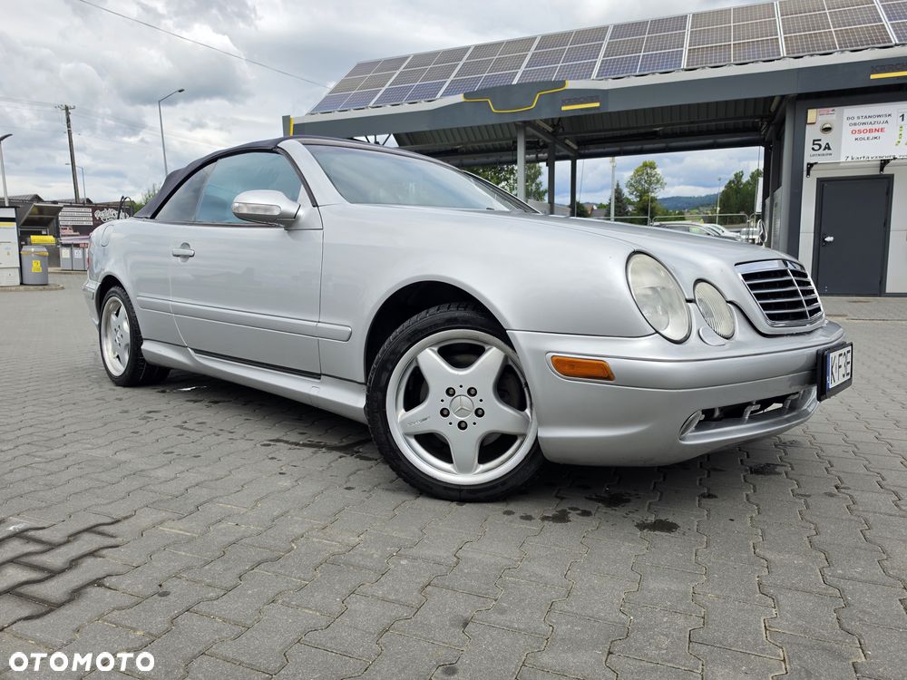 Mercedes-Benz CLK - 1