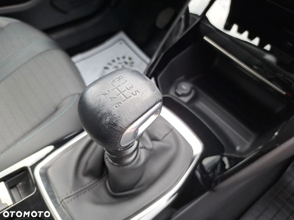 Peugeot 208 1.2 PureTech Allure S&S - 26