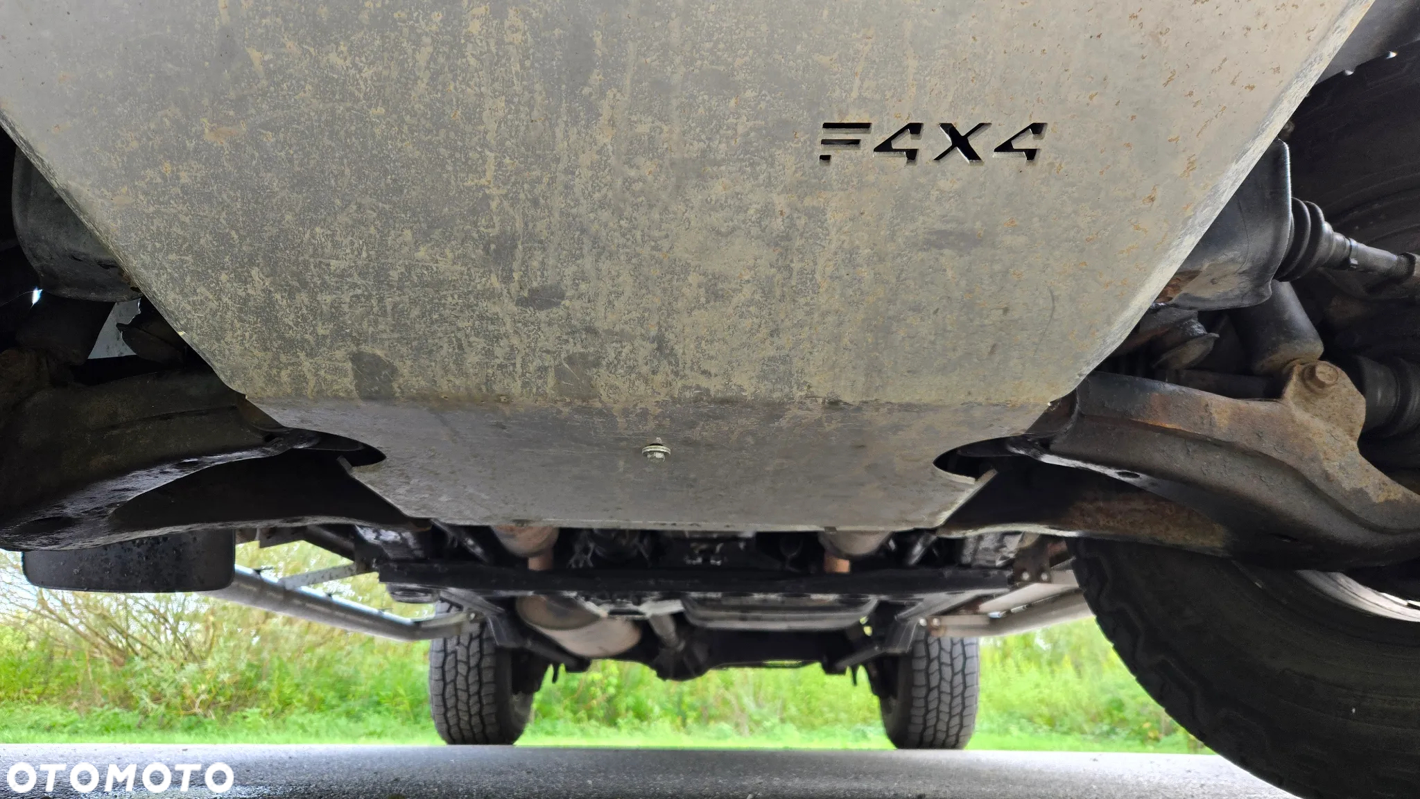 Toyota Land Cruiser 4.7 V8 - 13