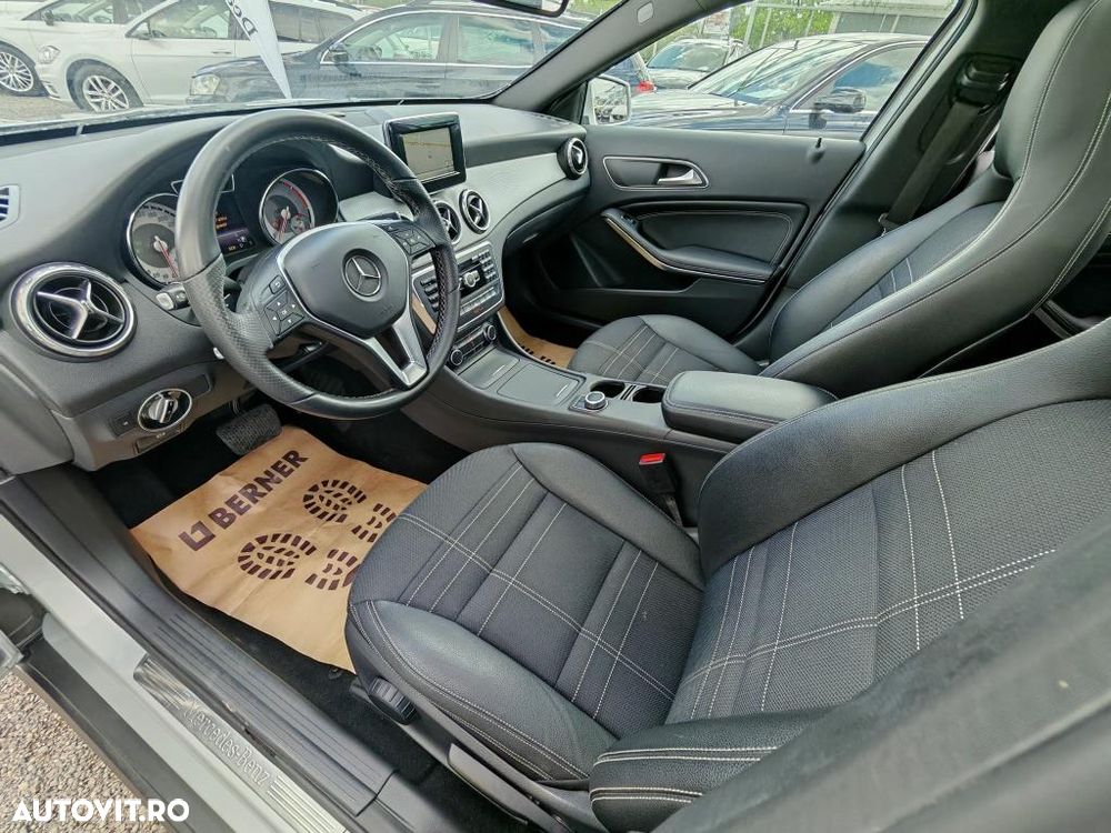 Mercedes-Benz GLA 200 d 4Matic 7G-DCT Activity Edition - 3