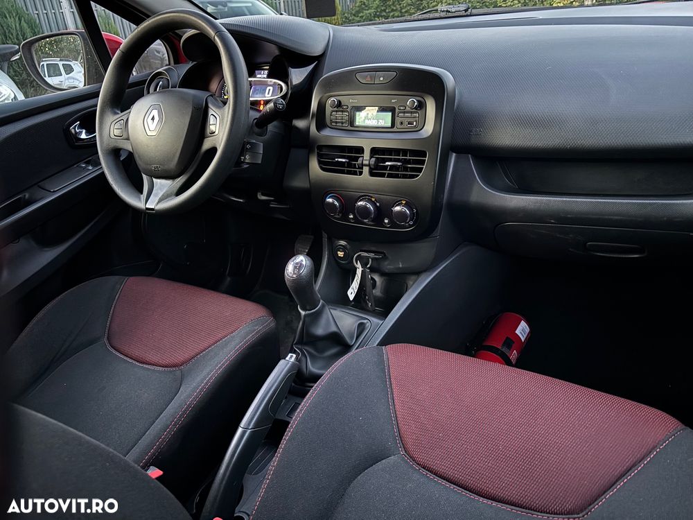Renault Clio 1.2 Expression - 8