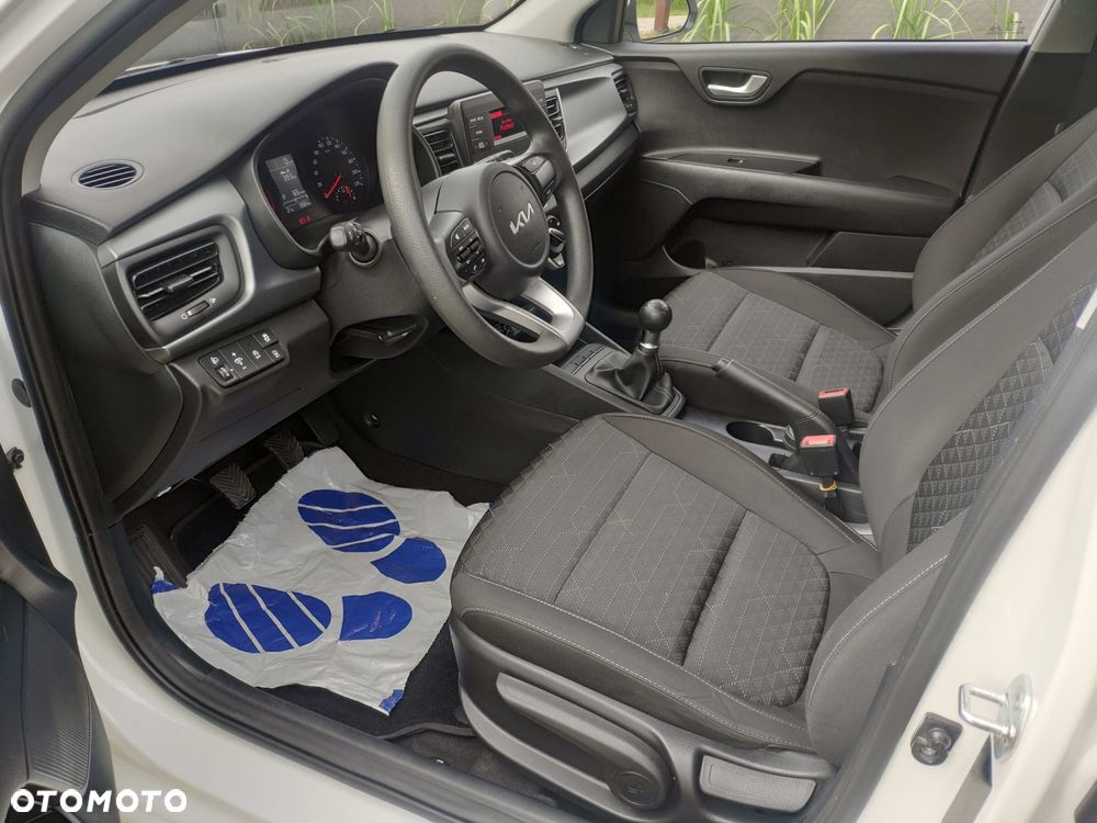 Kia Rio 1.2 M - 7