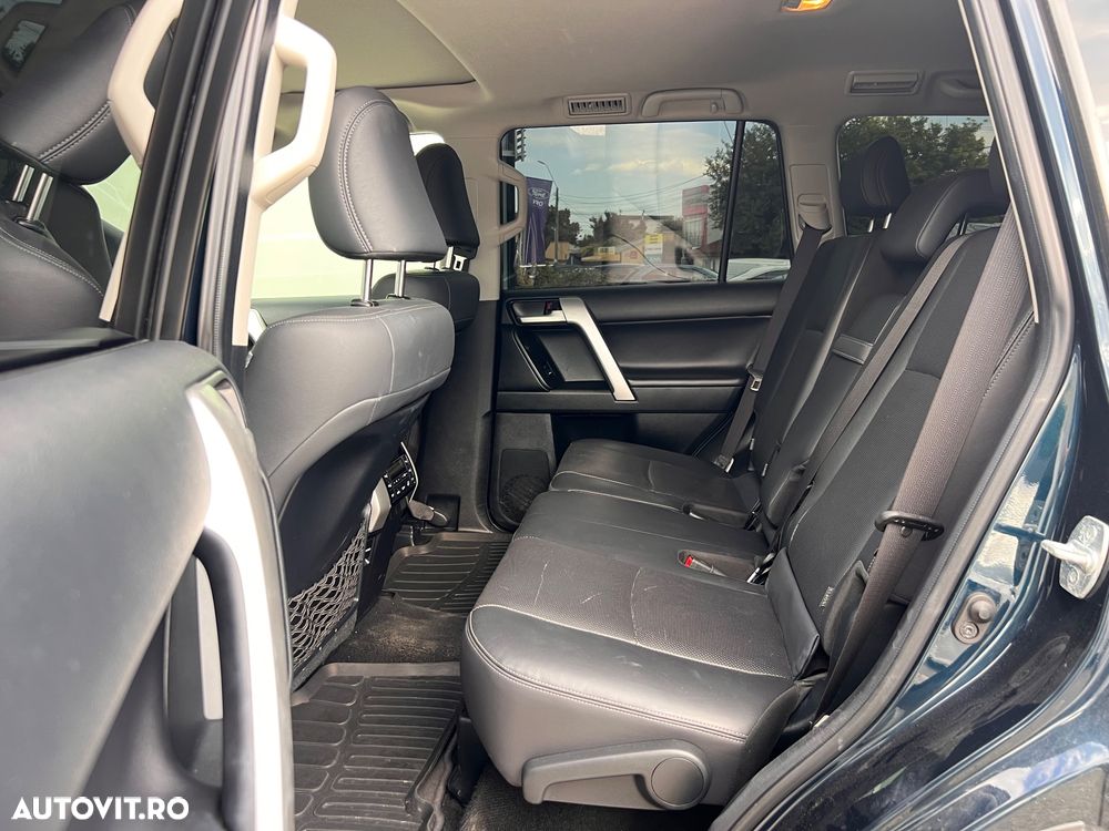 Toyota Land Cruiser 2.8l Turbo D-4D A/T AVS 5 locuri Luxury - 12