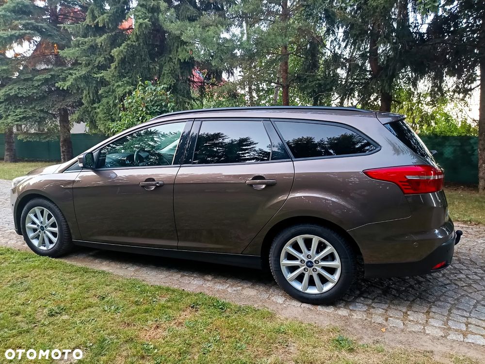 Ford Focus 1.0 EcoBoost STart-Stopp-System TITANIUM - 3