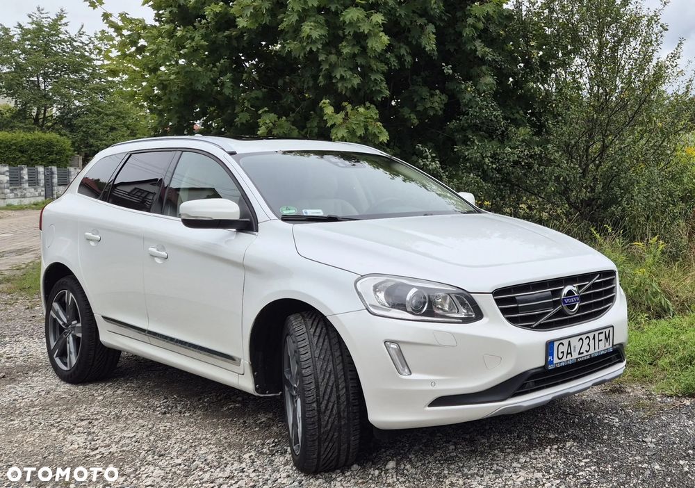 Volvo XC 60 D5 AWD Summum - 1