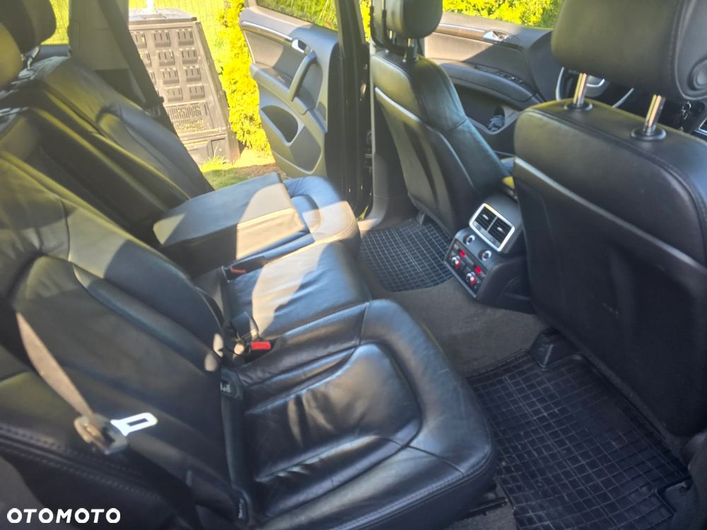 Audi Q7 - 6