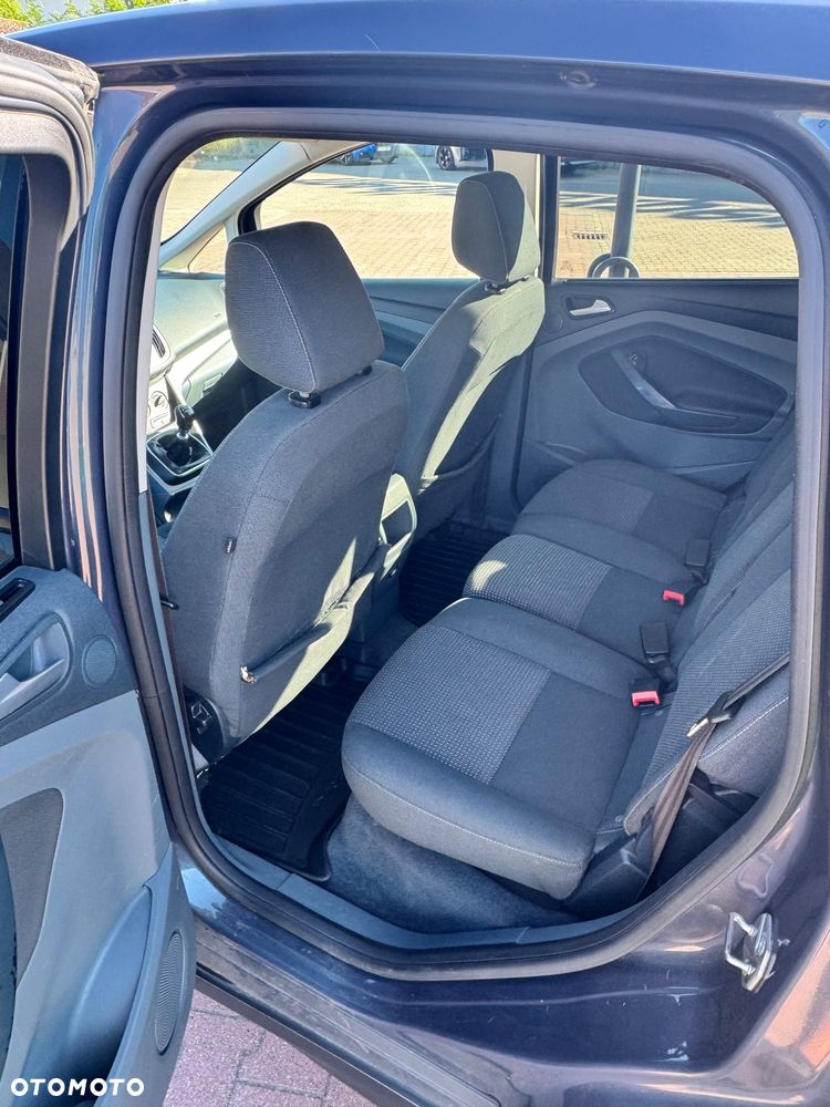 Ford C-MAX 2.0 TDCi Titanium - 7