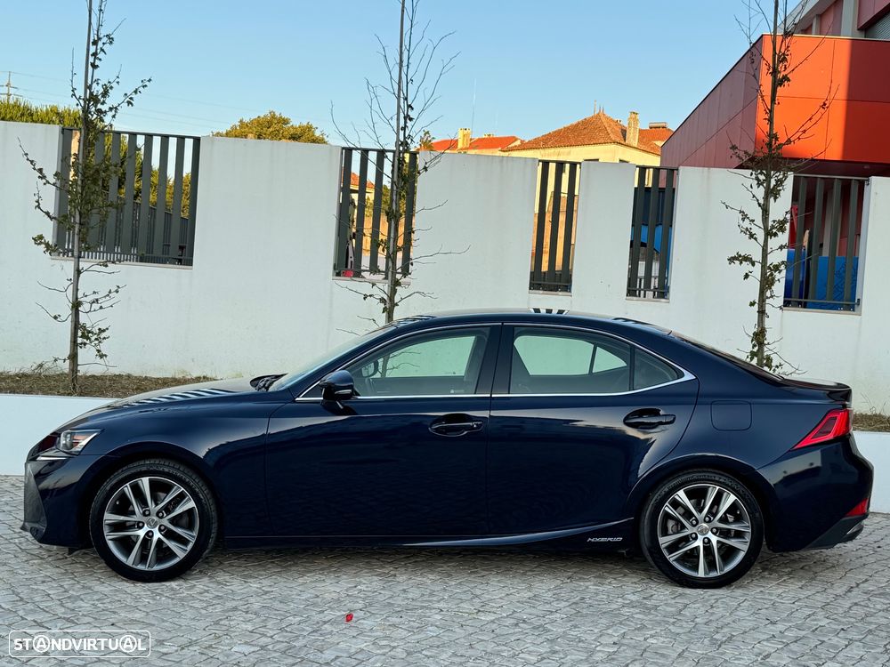 Lexus IS 300H Executive+ - 6