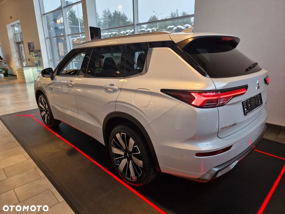 Mitsubishi Outlander Instyle - 5