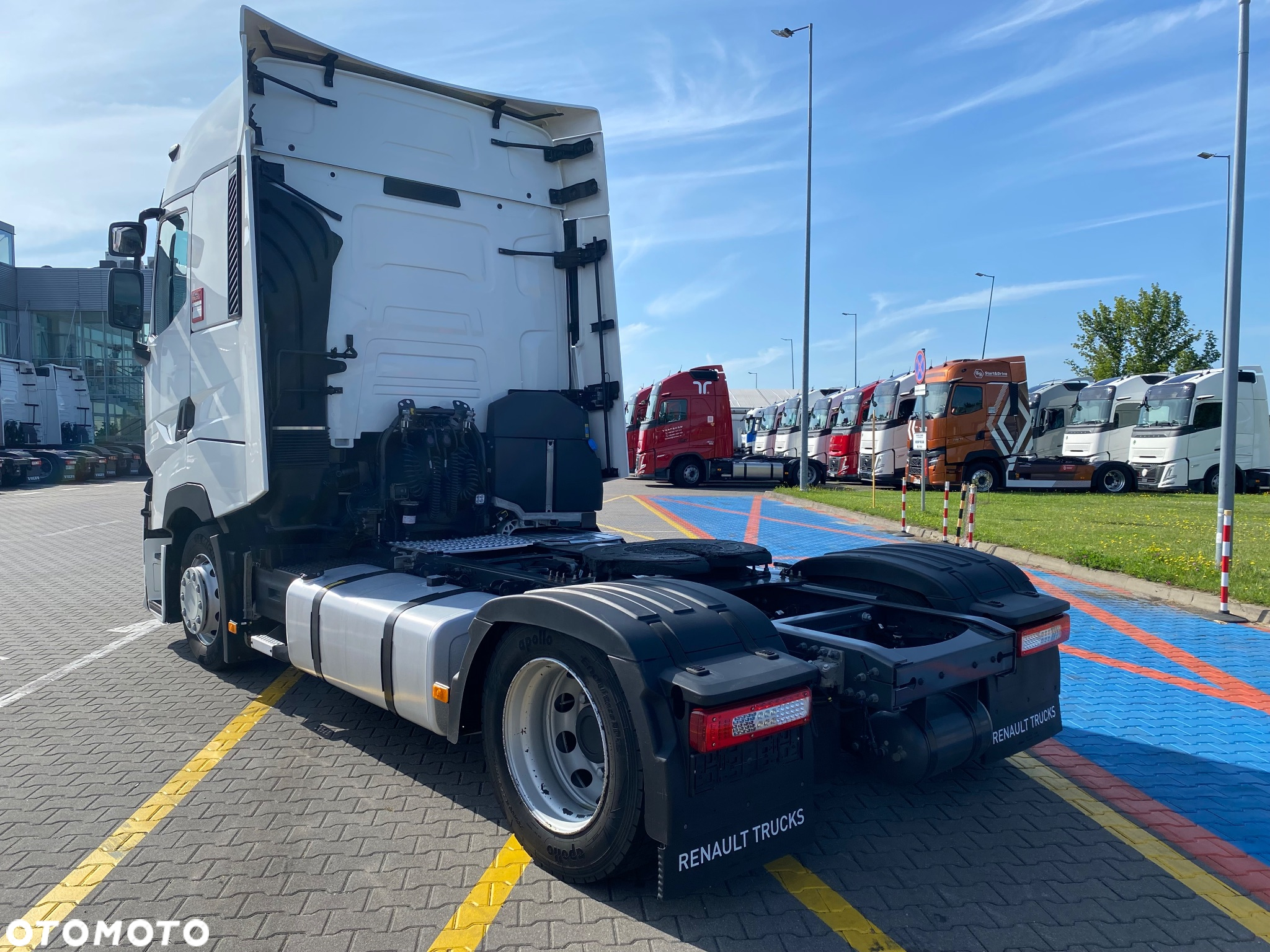 Renault T480 HIGH Sleeper XLOW - 4