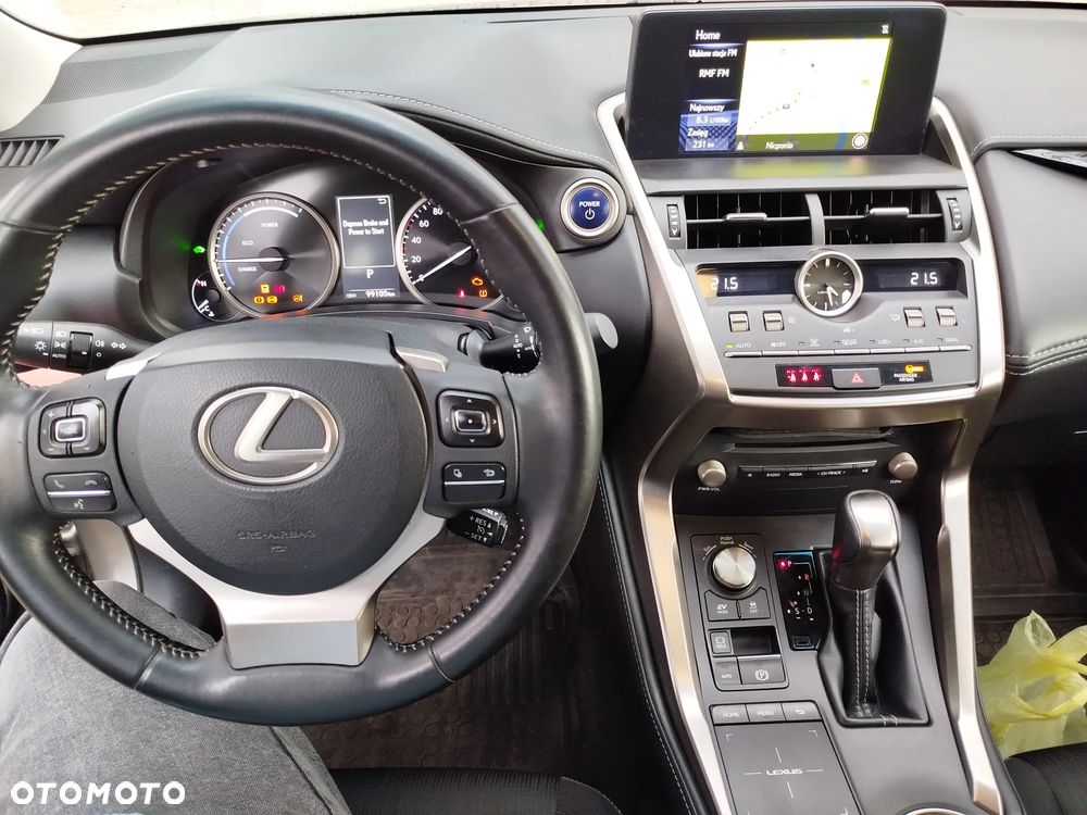 Lexus NX 300h Elegance 2WD - 12
