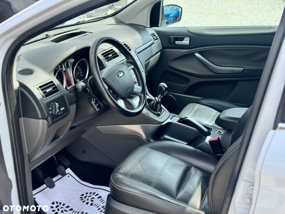 Ford Kuga 2.0 TDCi Titanium - 13