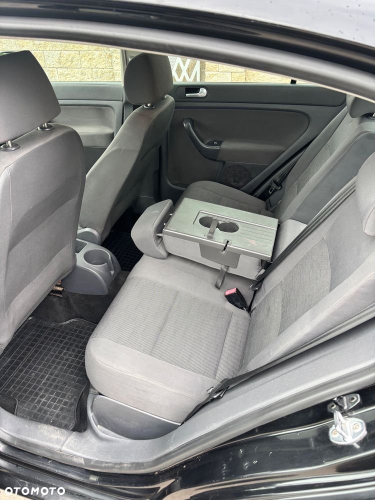 Volkswagen Golf Plus 1.9 TDI Comfortline - 13