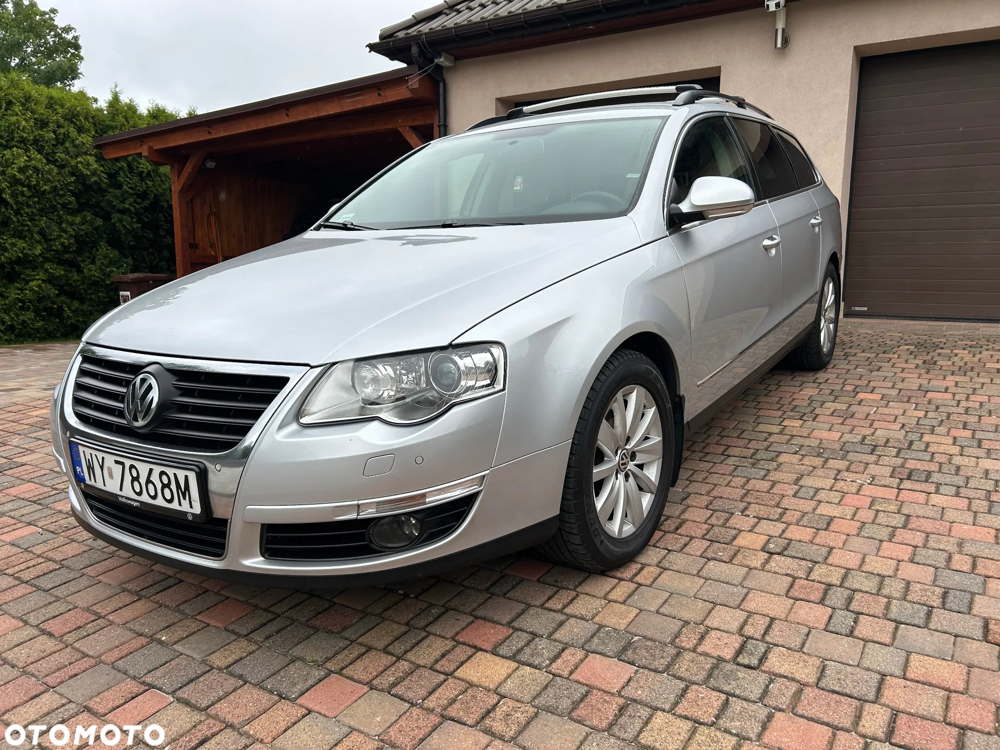 Volkswagen Passat 2.0 TDI DPF Comfortline - 14