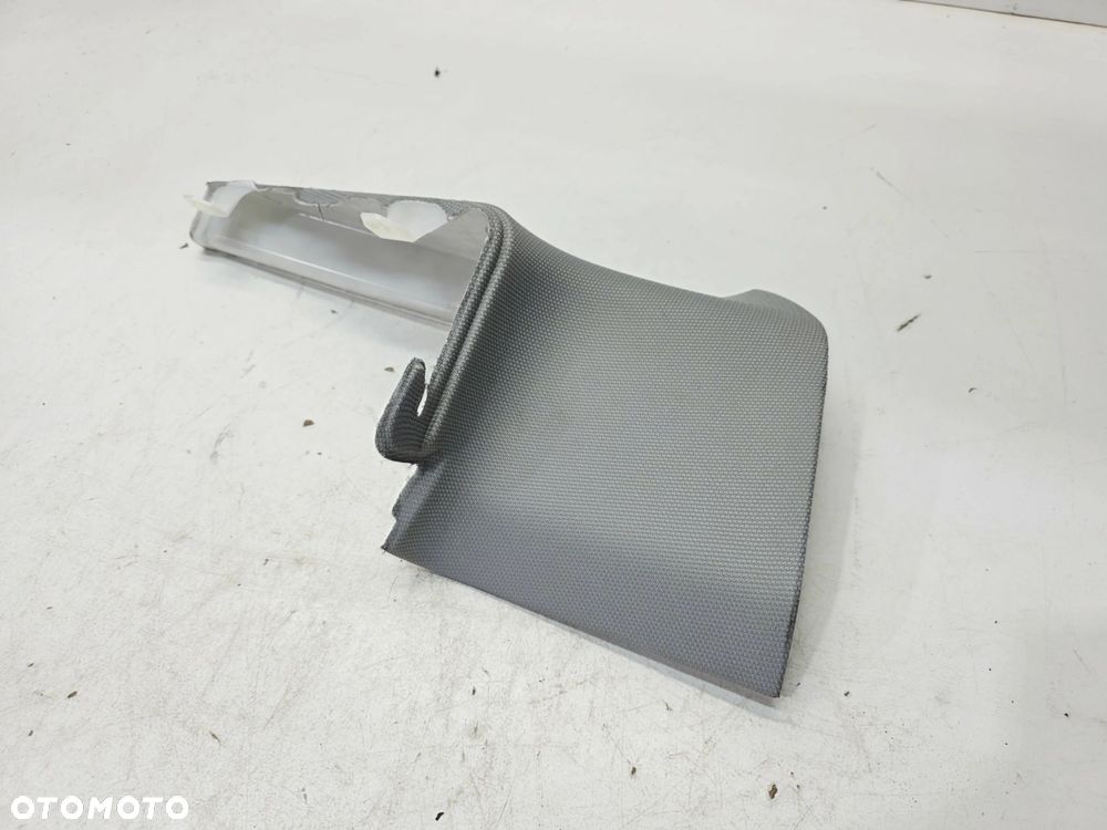 OSŁONA POSZYCIA SŁUPKA D LEWA AUDI A5 8F SPORTBACK 8W8867245B 1RO - 2
