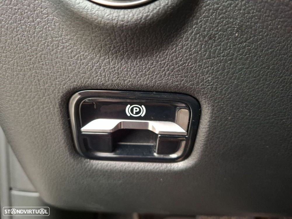 Mercedes-Benz C 220 d Avantgarde - 20