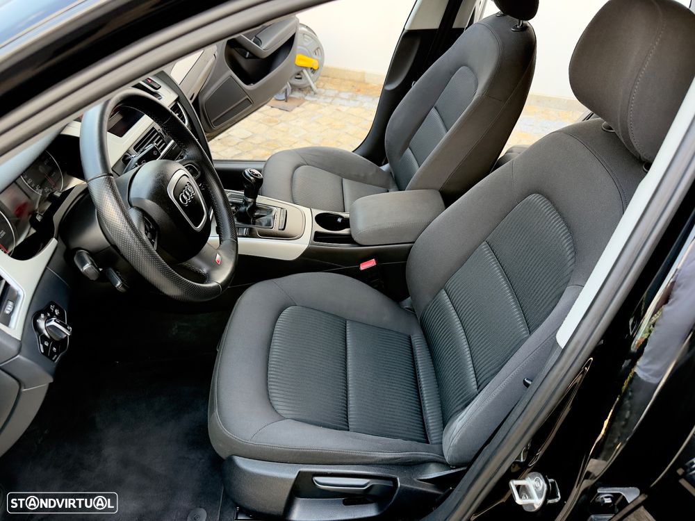 Audi A4 2.0 TDI S-line - 42