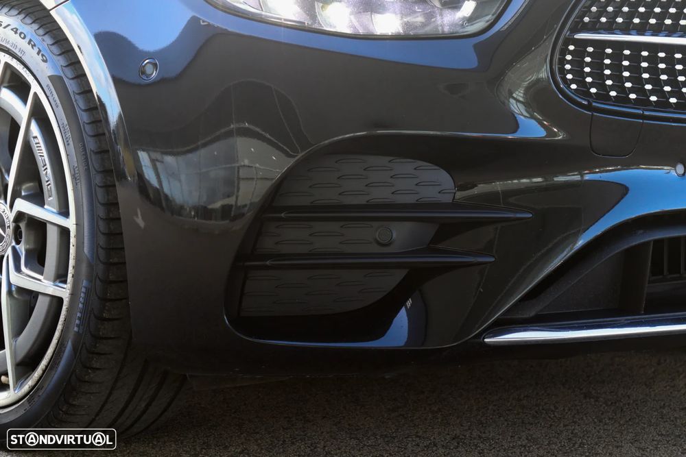 Mercedes-Benz E 220 d AMG Line 7L - 45