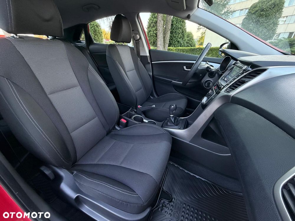 Hyundai i30 1.4 Trend - 31