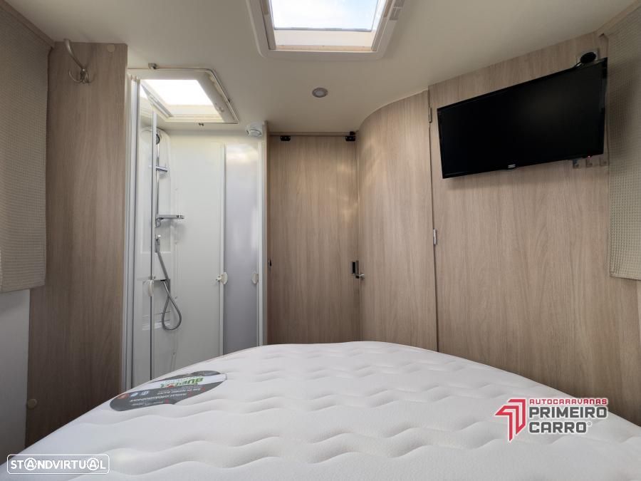 Rapido Serie 8F 880F cama central e basculante - 25