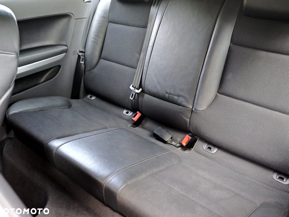 Audi A3 2.0 TDI DPF S line Sportpaket - 23