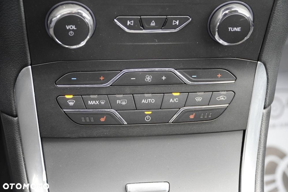 Ford S-Max 2.0 TDCi Titanium PowerShift - 14
