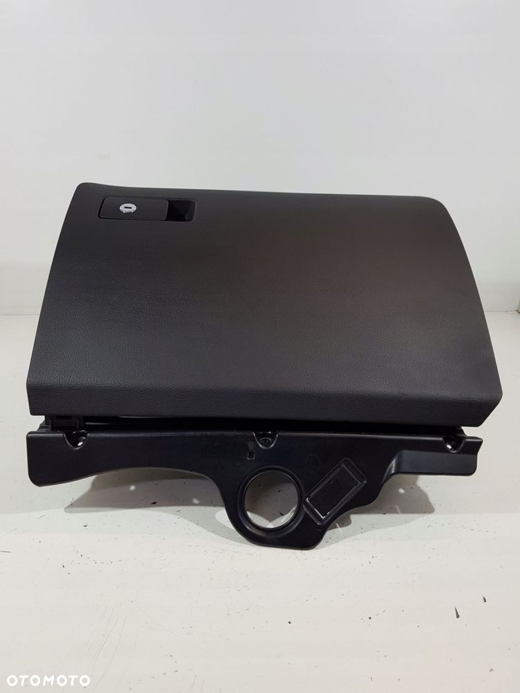 schowek pasażera 3c1857097ap vw passat b6 eu - 2