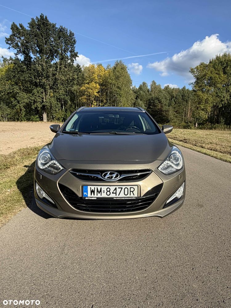 Hyundai i40 i40cw 1.7 CRDi Automatik Fifa World Cup Edition - 2
