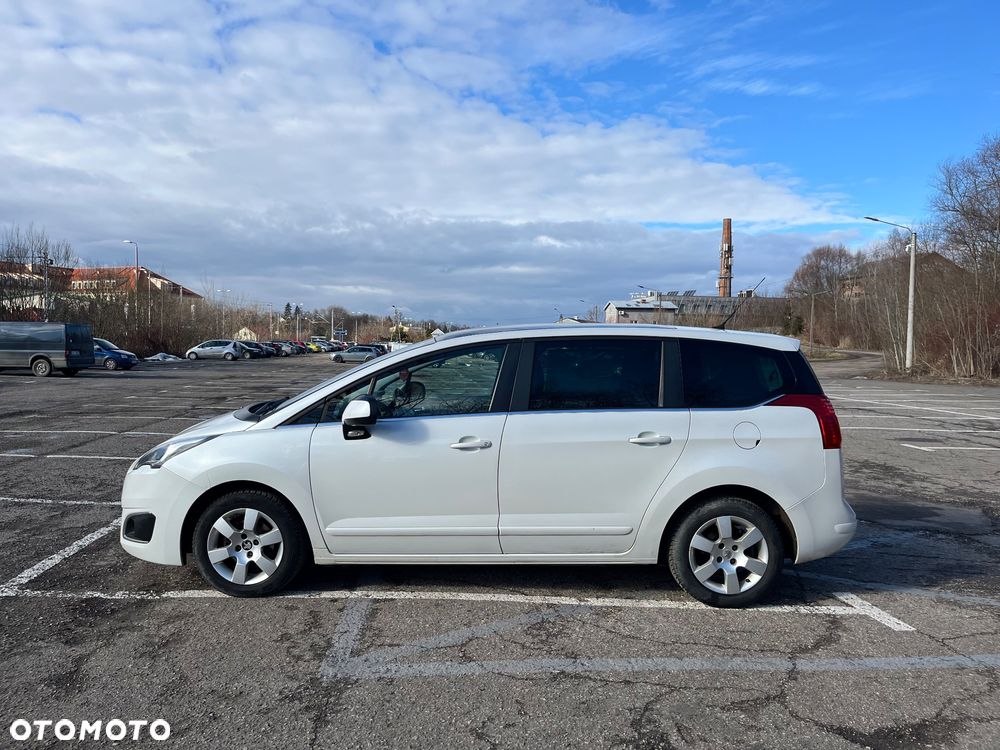 Peugeot 5008 1.6 HDi Style 7os - 4