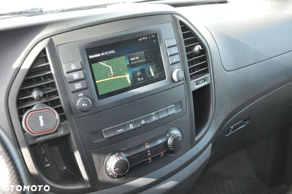 Mercedes-Benz VITO - 13