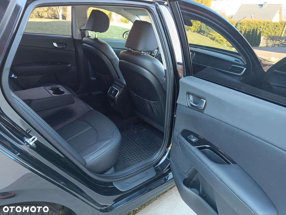 Kia Optima 1.7 CRDI L DCT - 37
