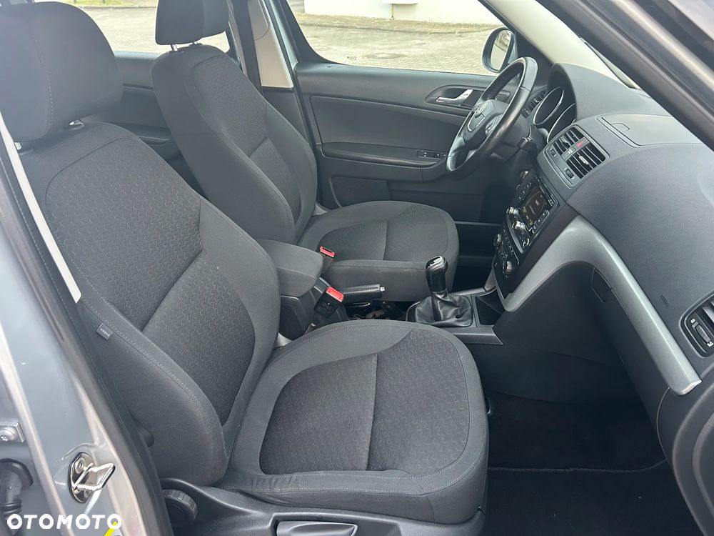 Skoda Yeti 1.2 TSI 4x2 Elegance - 29