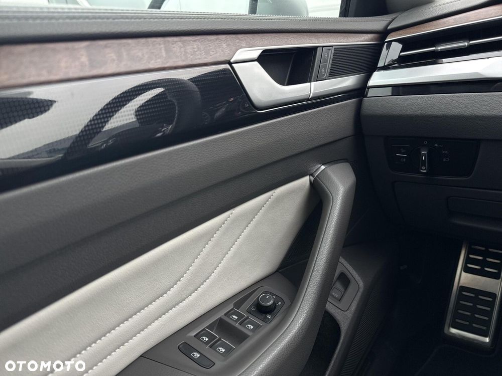 Volkswagen Arteon 2.0 TDI Elegance DSG - 26