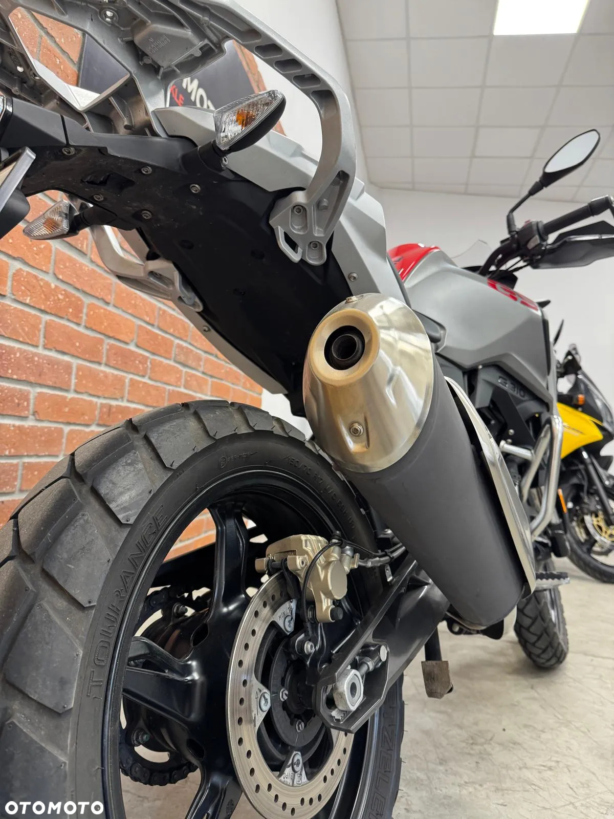 BMW G - 11