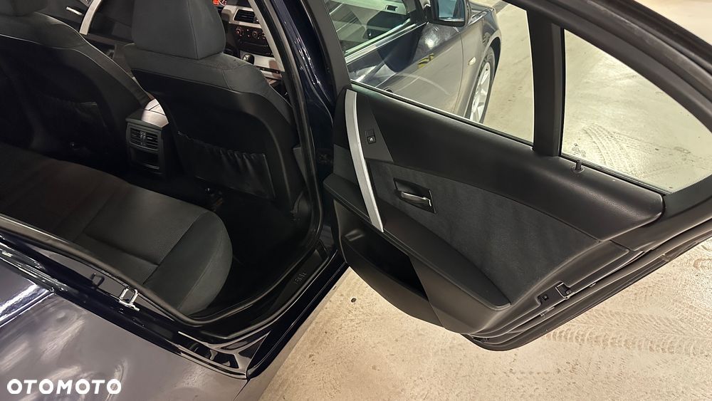 BMW Seria 5 - 21