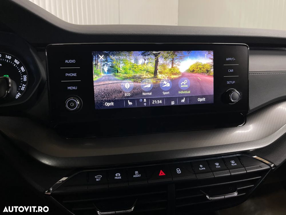 Skoda Octavia 2.0 TDI DSG Ambition - 14