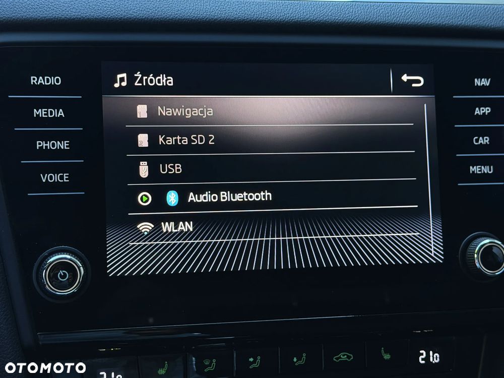 Skoda Octavia 2.0 TDI DSG Style - 35