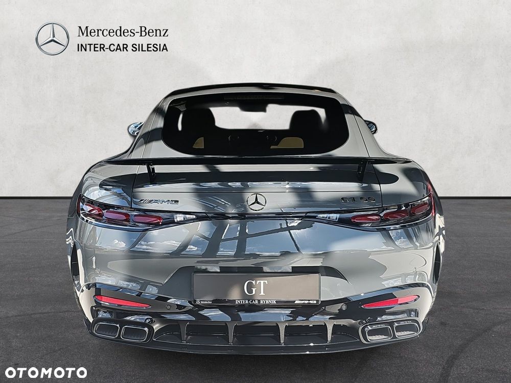 Mercedes-Benz AMG GT - 6