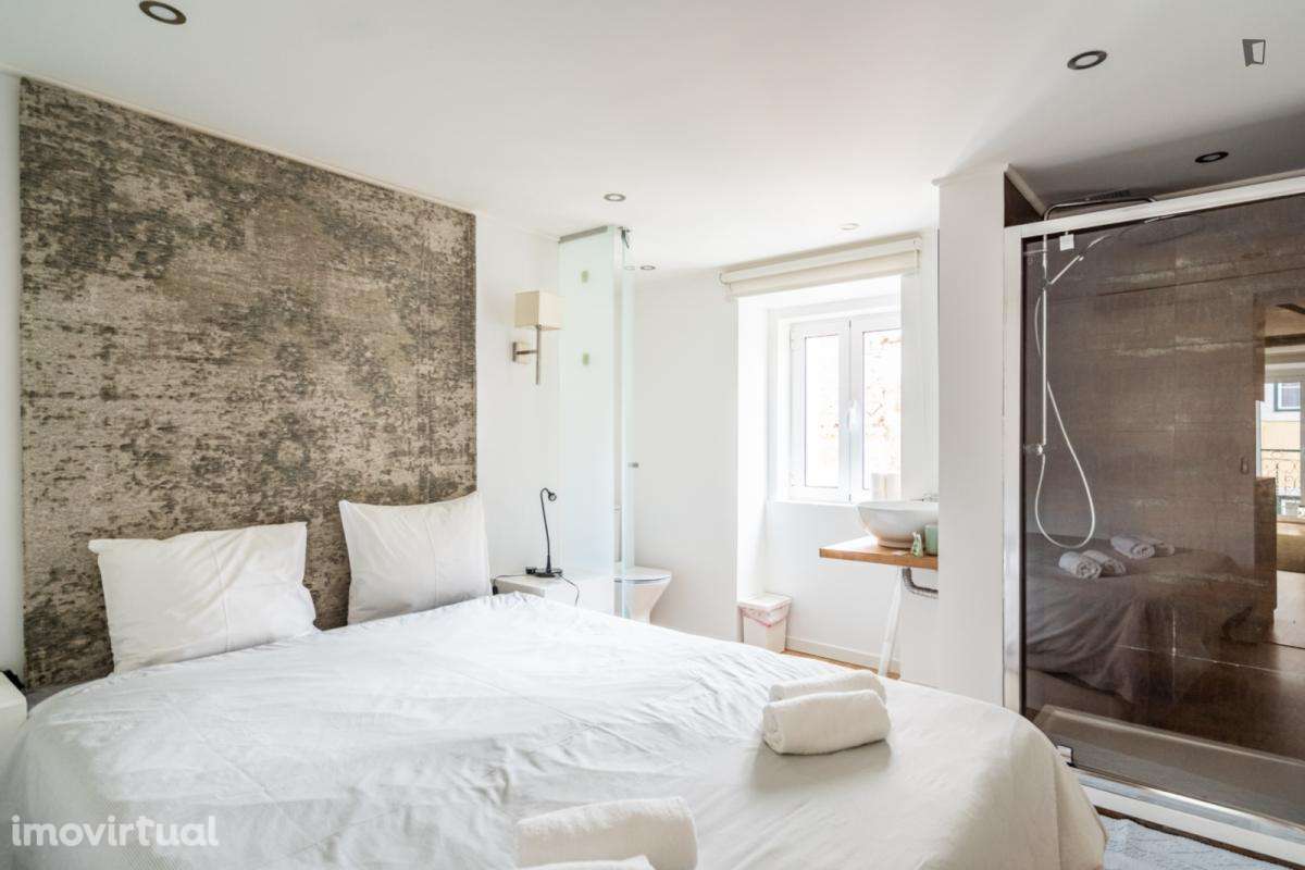 Apartamento com 1 quartos - localizado em Bairro Alto Lisbon - Grande imagem: 2/24