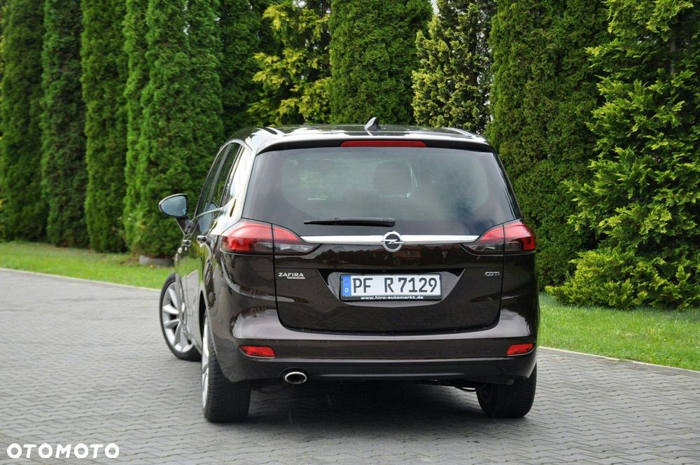 Opel Zafira - 15